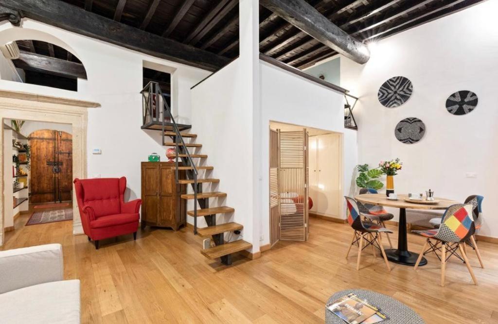 Apartamento Campo De' Fiori Loft The Angeli's *